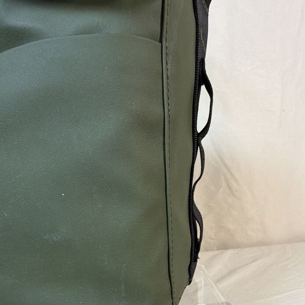 YETI Daytrip Soft-Sided Cooler Bag 6L - Picture 7 of 15